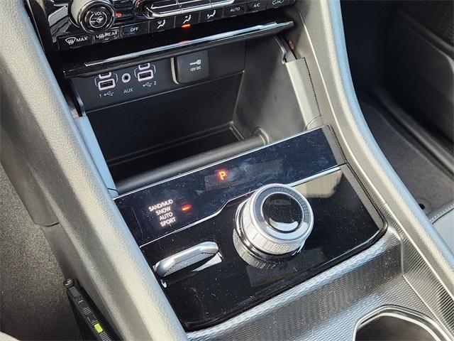 new 2025 Jeep Grand Cherokee L car, priced at $48,639