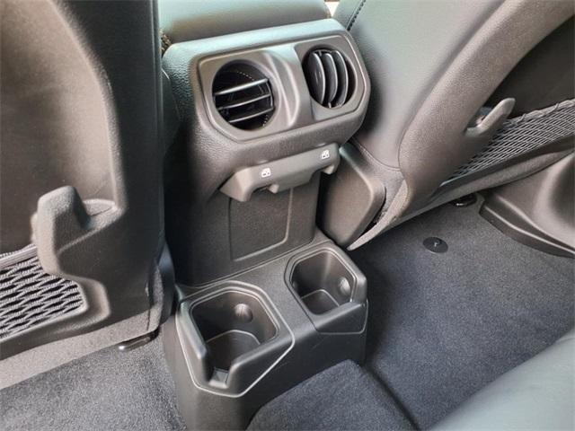 new 2025 Jeep Gladiator car, priced at $40,959