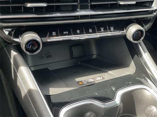 new 2026 Chevrolet Traverse car, priced at $44,245