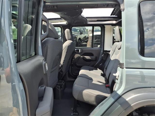 new 2025 Jeep Wrangler car, priced at $44,534
