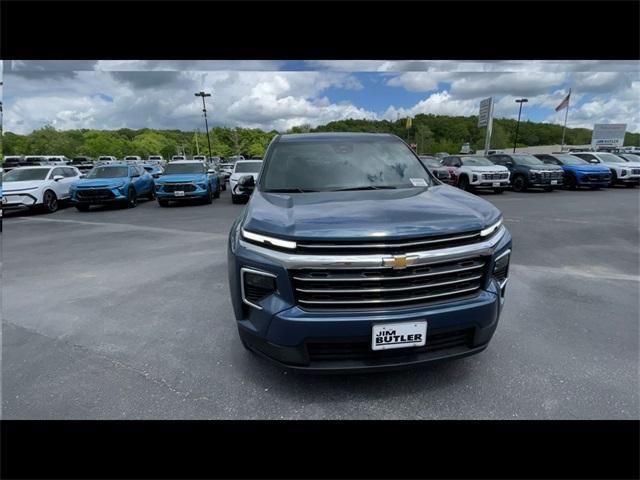 new 2025 Chevrolet Traverse car, priced at $43,295