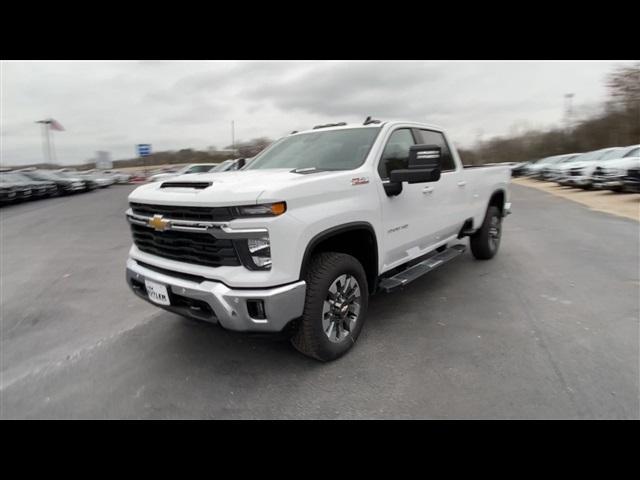 new 2025 Chevrolet Silverado 3500 car, priced at $69,380