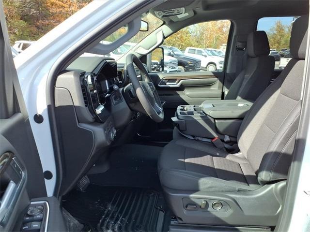 new 2026 Chevrolet Silverado 3500 car, priced at $61,616