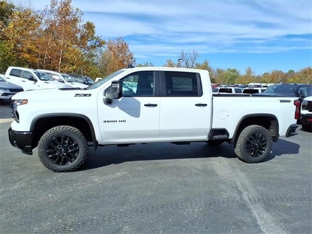 new 2026 Chevrolet Silverado 3500 car, priced at $61,616