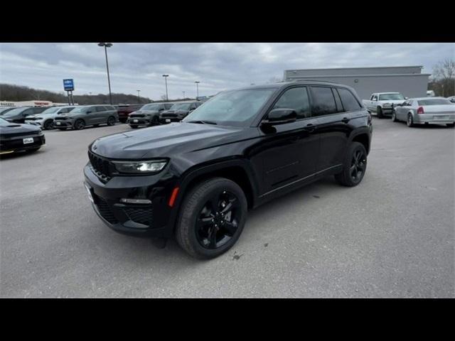 new 2024 Jeep Grand Cherokee car, priced at $40,816