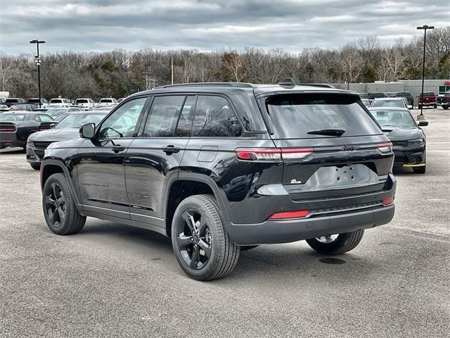 new 2024 Jeep Grand Cherokee car, priced at $40,816