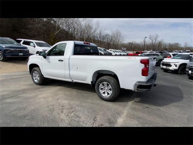 new 2025 Chevrolet Silverado 1500 car, priced at $40,120