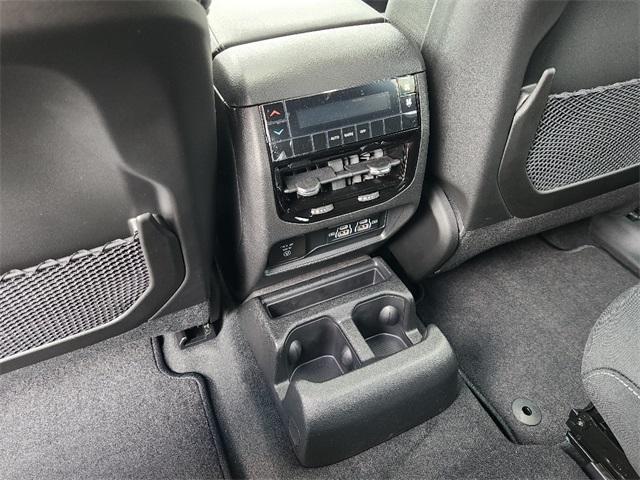new 2025 Jeep Grand Cherokee L car, priced at $39,477