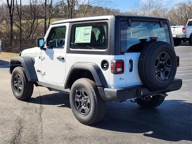 new 2025 Jeep Wrangler car, priced at $32,167