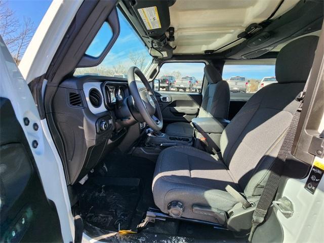 new 2025 Jeep Wrangler car, priced at $32,167