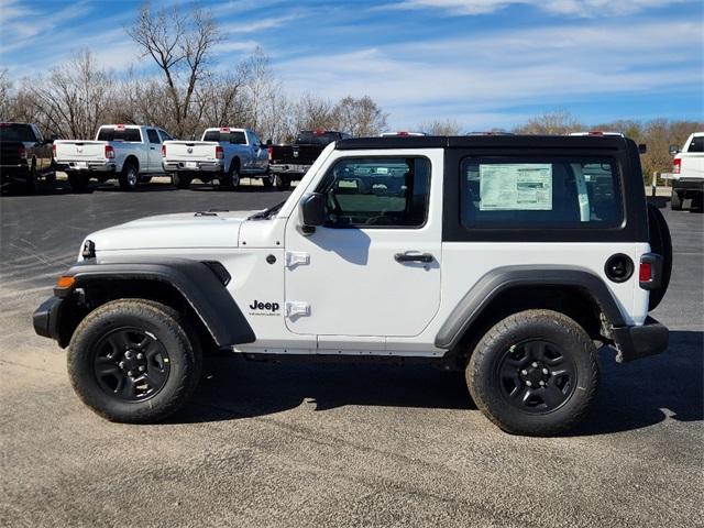 new 2025 Jeep Wrangler car, priced at $32,167