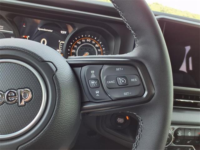 new 2025 Jeep Gladiator car, priced at $42,037