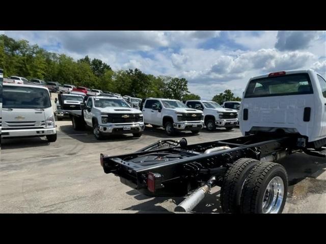 new 2024 Chevrolet Silverado 1500 car, priced at $72,392