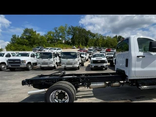 new 2024 Chevrolet Silverado 1500 car, priced at $72,392