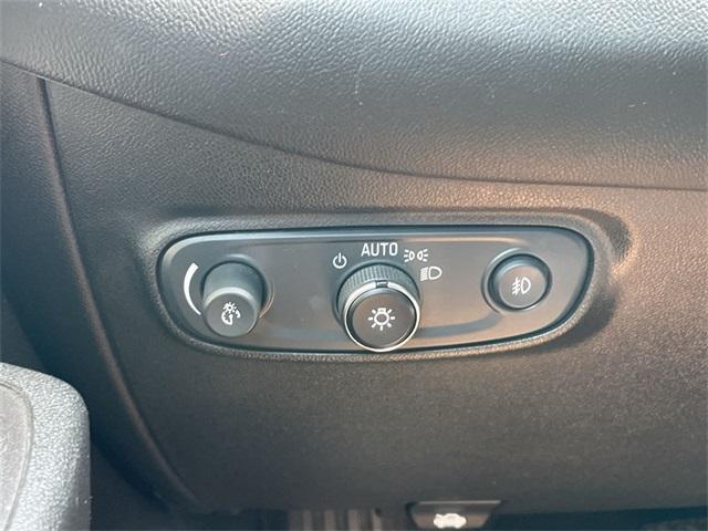 used 2020 Chevrolet Equinox car, priced at $13,372