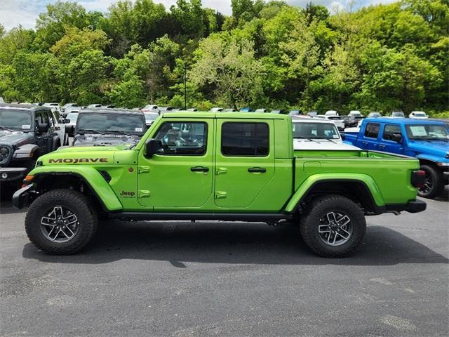 new 2025 Jeep Gladiator car, priced at $47,789