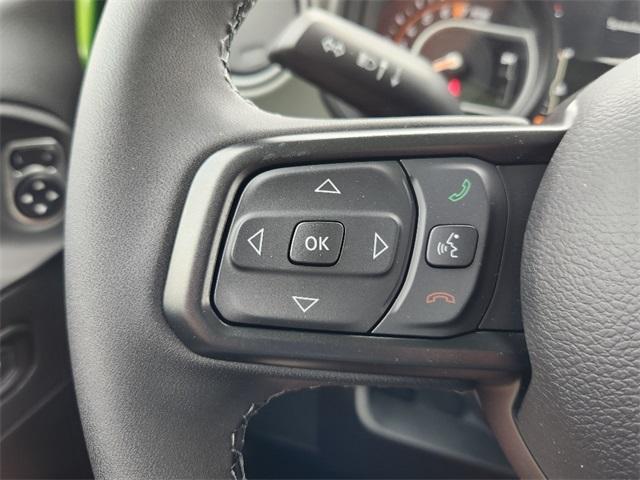 new 2025 Jeep Gladiator car, priced at $47,789