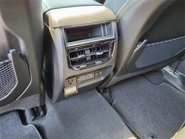 new 2025 Jeep Grand Cherokee car, priced at $41,484