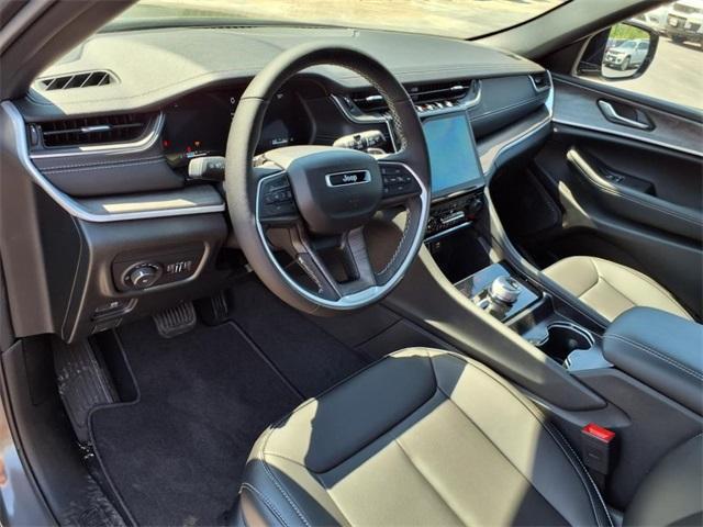 new 2025 Jeep Grand Cherokee car, priced at $41,484