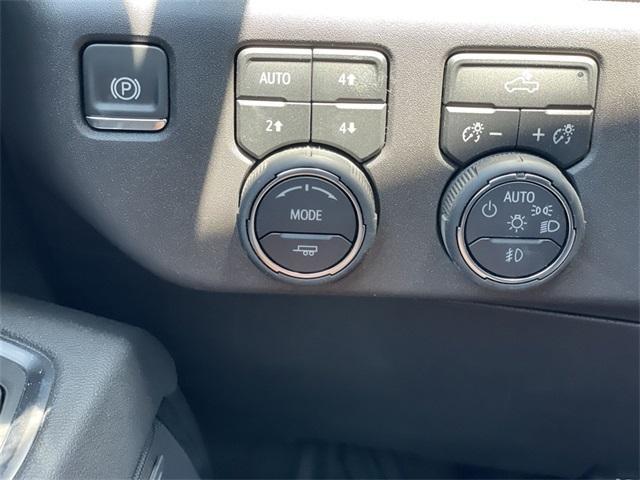 new 2025 Chevrolet Silverado 1500 car, priced at $55,024