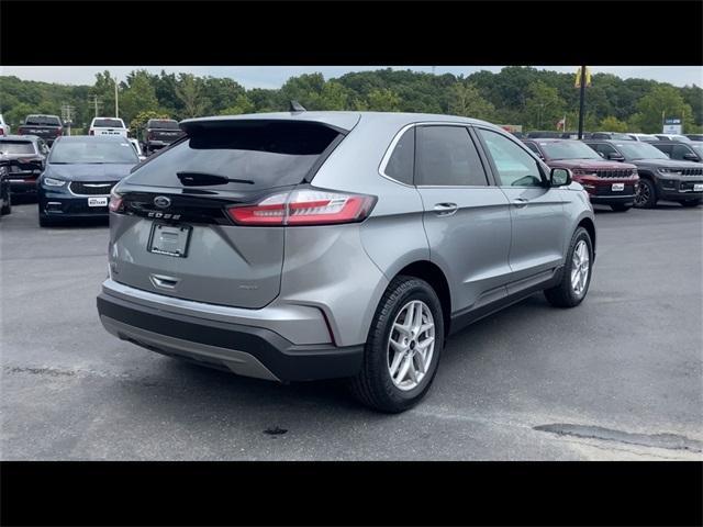 used 2024 Ford Edge car, priced at $21,997