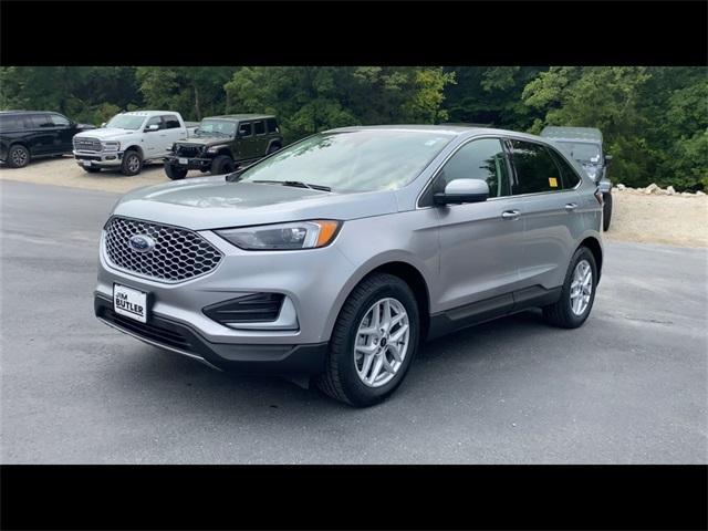 used 2024 Ford Edge car, priced at $21,997