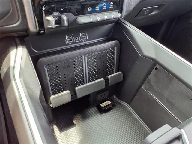 new 2025 Ram 2500 car, priced at $70,158