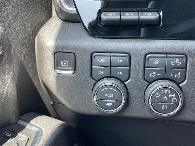 new 2025 Chevrolet Silverado 3500 car, priced at $80,801