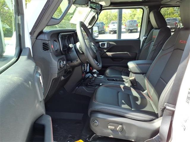 new 2025 Jeep Gladiator car, priced at $51,244