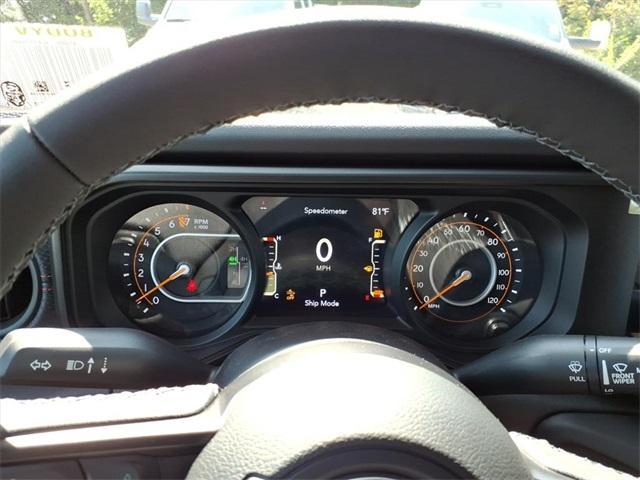 new 2025 Jeep Gladiator car, priced at $51,244