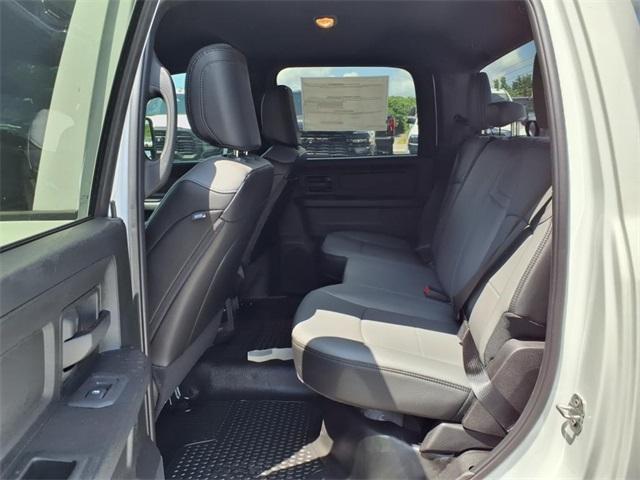 new 2025 Ram 2500 car, priced at $45,832