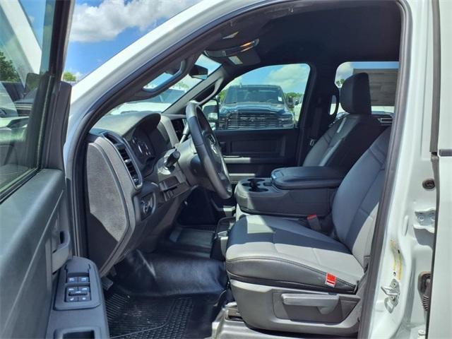 new 2025 Ram 2500 car, priced at $45,832