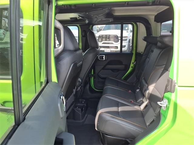 new 2025 Jeep Gladiator car, priced at $41,442