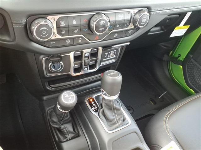 new 2025 Jeep Gladiator car, priced at $41,442
