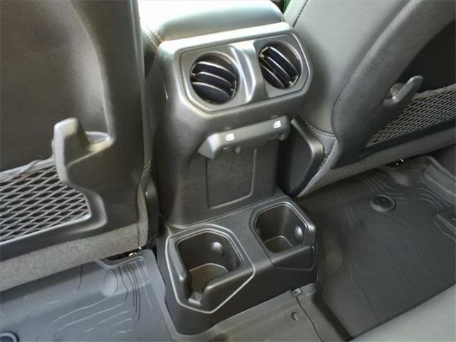 new 2025 Jeep Gladiator car, priced at $41,442