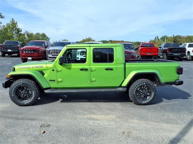 new 2025 Jeep Gladiator car, priced at $41,442