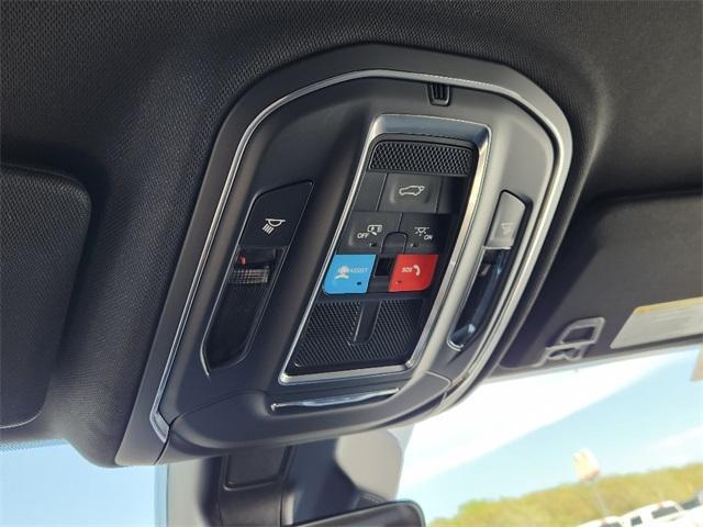 new 2025 Jeep Grand Cherokee car, priced at $44,968