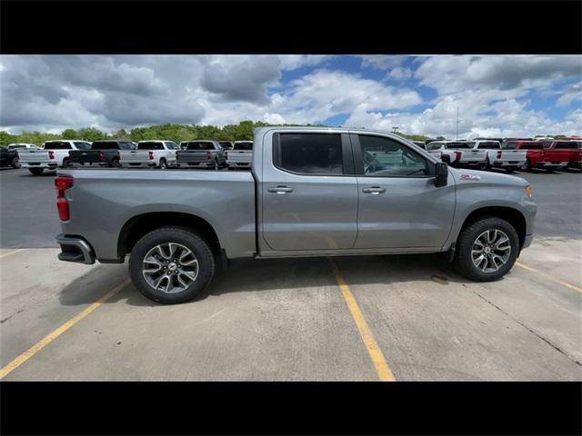 new 2025 Chevrolet Silverado 1500 car, priced at $50,601