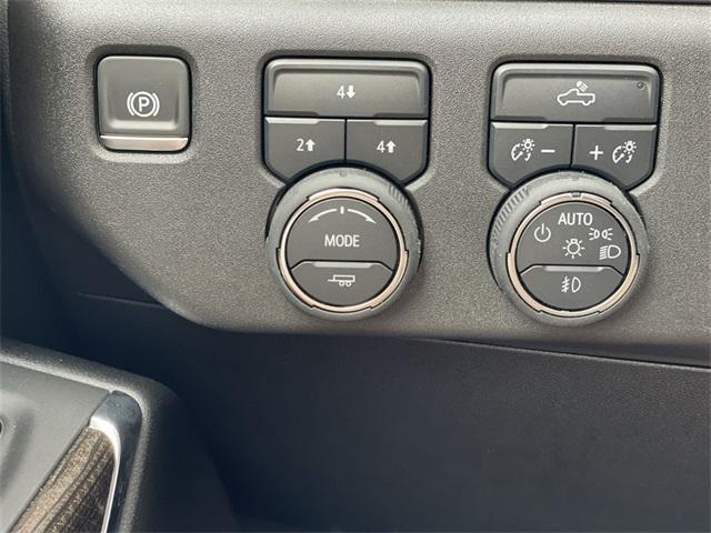 new 2025 Chevrolet Silverado 3500 car, priced at $53,150