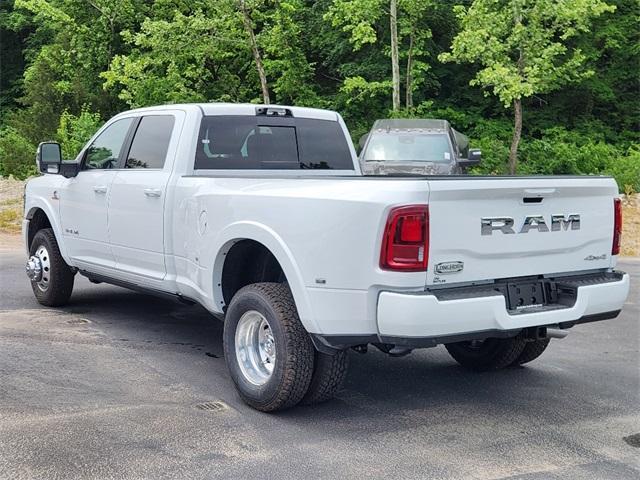 new 2025 Ram 3500 car, priced at $87,601