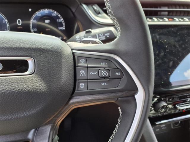 new 2025 Jeep Grand Cherokee L car, priced at $41,235