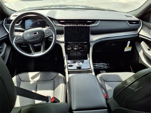 new 2025 Jeep Grand Cherokee L car, priced at $41,235