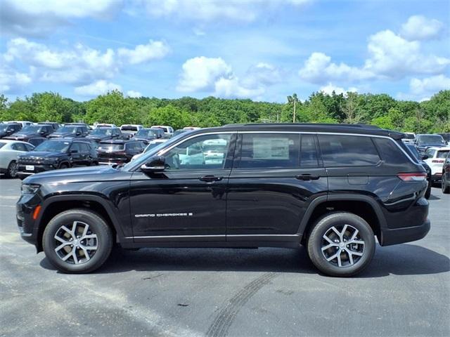 new 2025 Jeep Grand Cherokee L car, priced at $41,235