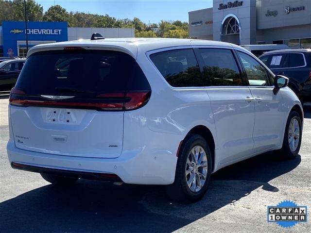 used 2023 Chrysler Pacifica car, priced at $36,640