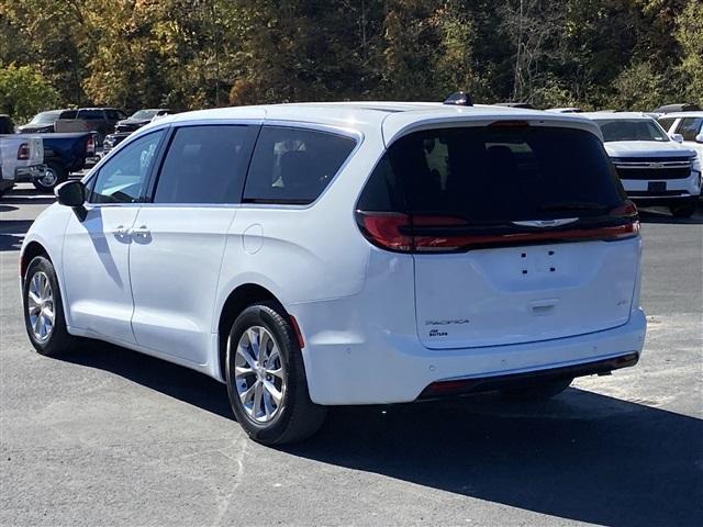 used 2023 Chrysler Pacifica car, priced at $34,991