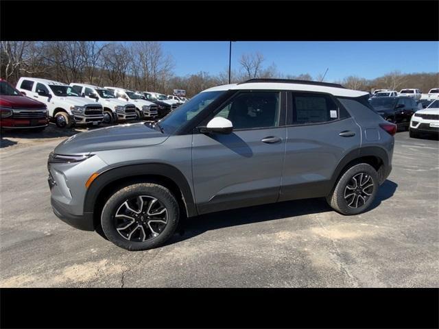 new 2025 Chevrolet TrailBlazer car, priced at $30,404