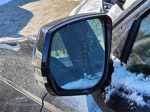 new 2025 Jeep Grand Cherokee car, priced at $38,860