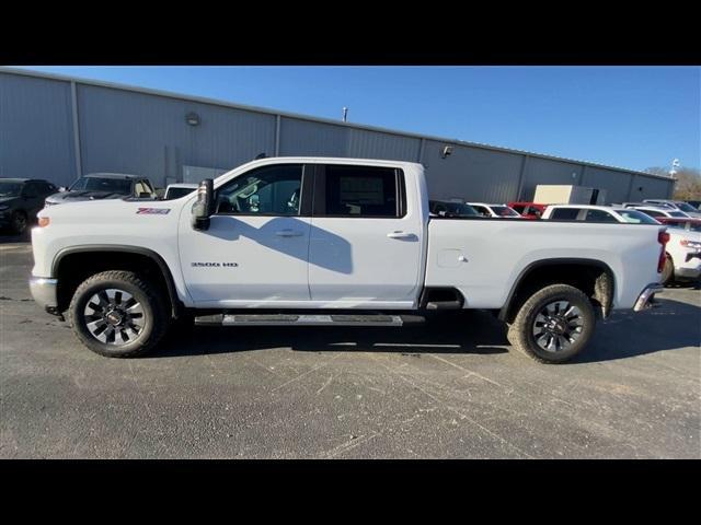 new 2025 Chevrolet Silverado 3500 car, priced at $69,380