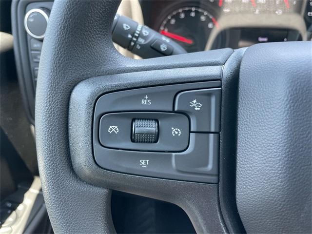 new 2025 Chevrolet Silverado 1500 car, priced at $49,392