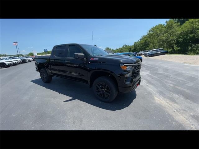 new 2025 Chevrolet Silverado 1500 car, priced at $49,392
